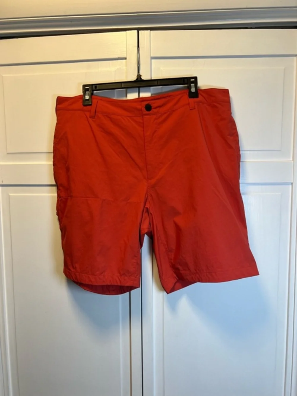 The North Face Men’s Flat Front Chino Shorts Size 38 Color Sunbaked Red